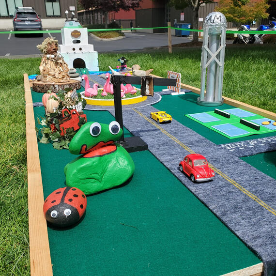 Mini Bainbridge Island